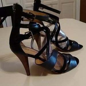 Nine West strappy sandals NWOT